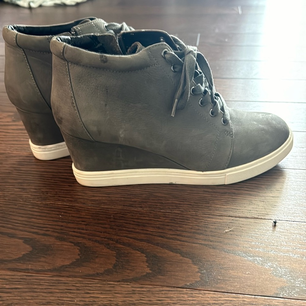 Gray suede platform sneakers